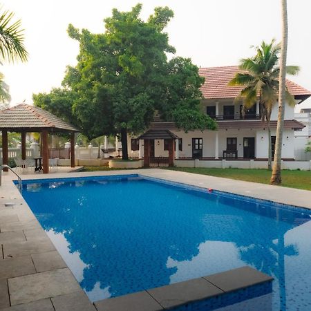 Tamarind Heritage Holiday Home Ангамали Екстериор снимка