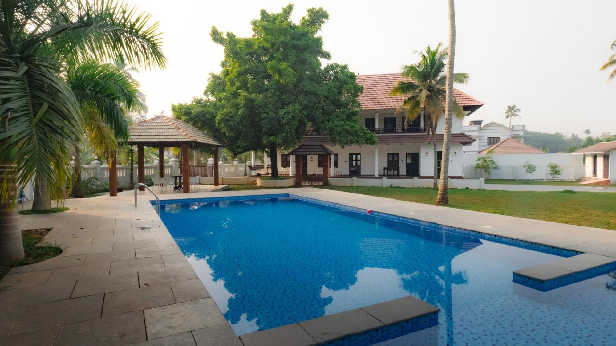 Tamarind Heritage Holiday Home Ангамали Екстериор снимка
